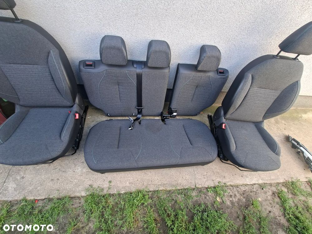Citroen c3 II  fotel fotele kanapa jak nowe poznan - 5