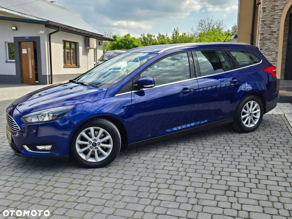 Ford Focus 2.0 TDCi Titanium ASS - 4