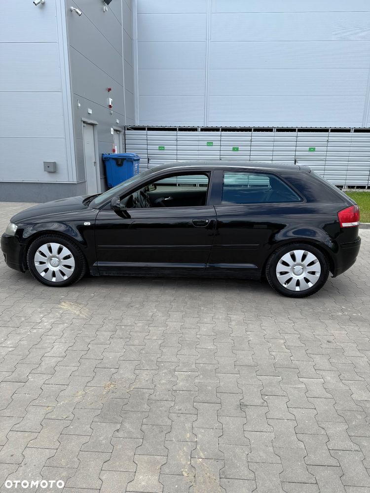 Audi A3 Sportback - 8