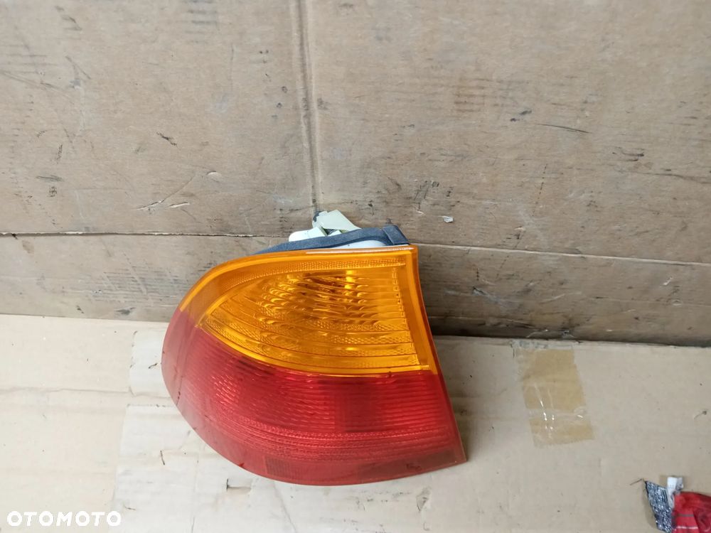 Lampa lewy tył tylna lewa BMW 3 E46 Kombi - 4