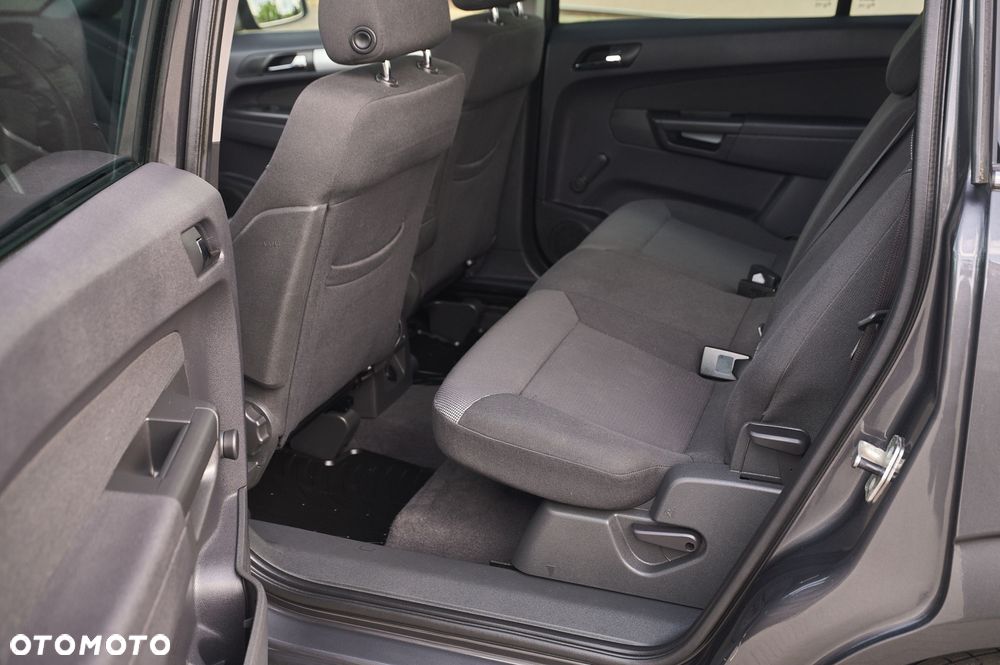 Opel Zafira 1.8 16V Comfort - 23