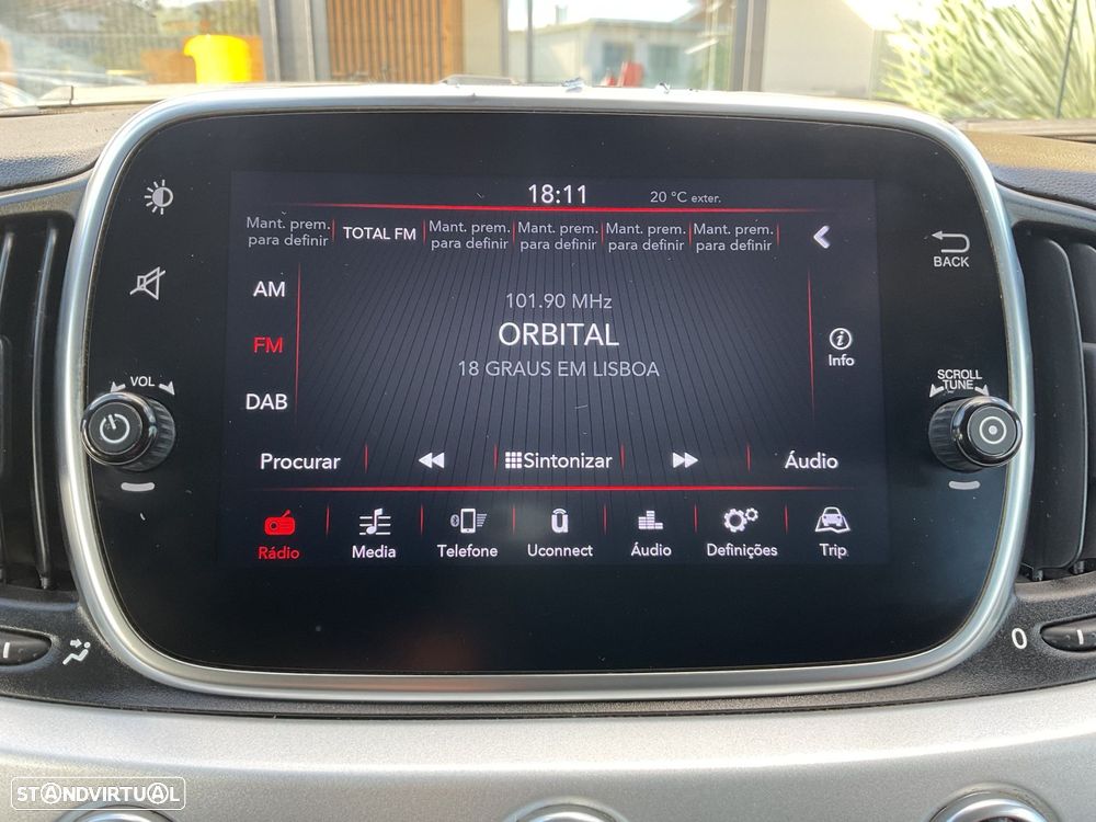 Fiat 500C 1.0 Hybrid Connect - 29