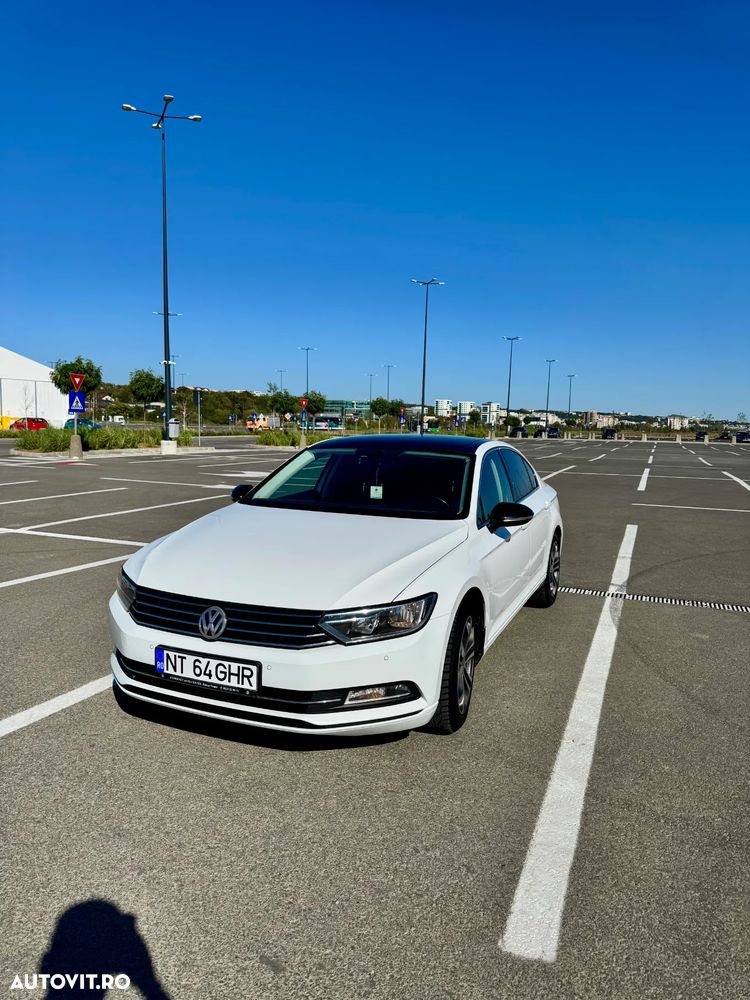 Volkswagen Passat 2.0 TDI DSG Comfortline - 3