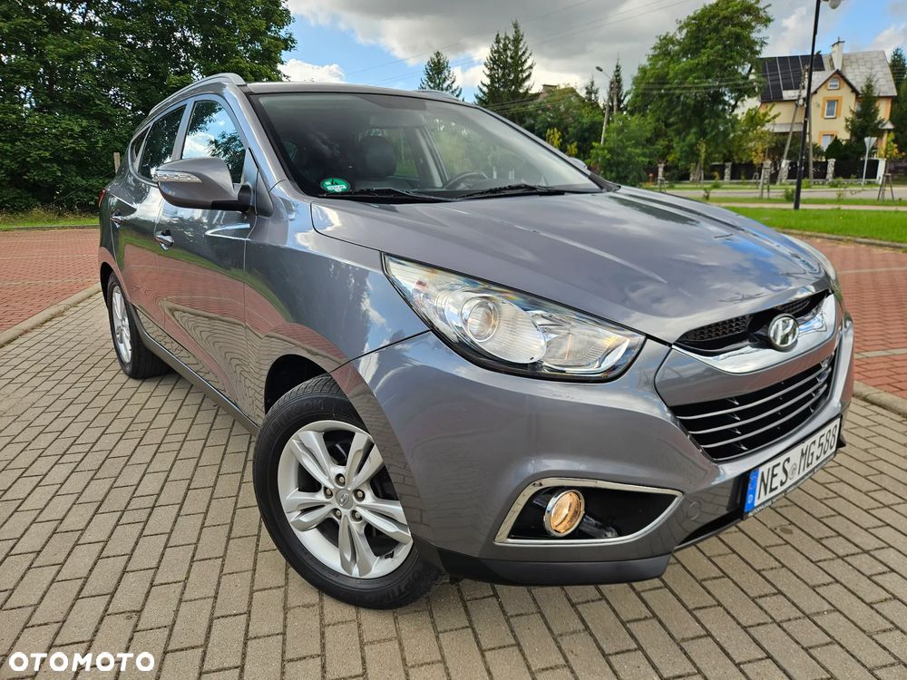 Hyundai ix35 2.0 CRDi 4WD Automatik Fifa World Cup Gold Edition - 3