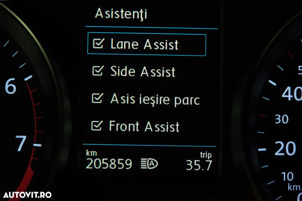 Volkswagen Passat 1.8 TSI DSG Highline - 17