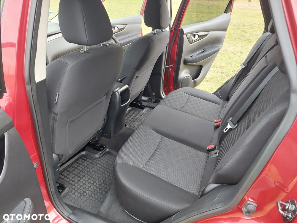 Nissan Qashqai 1.2 DIG-T Xtronic 360 - 25