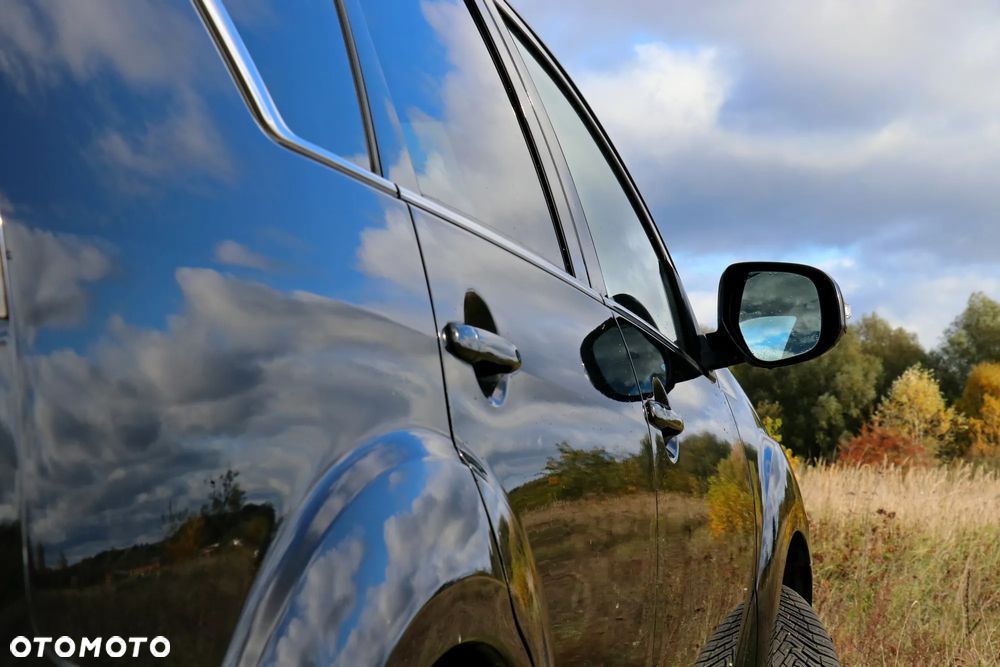 Mitsubishi Outlander - 4