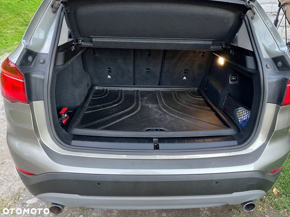 BMW X1 xDrive20d - 11