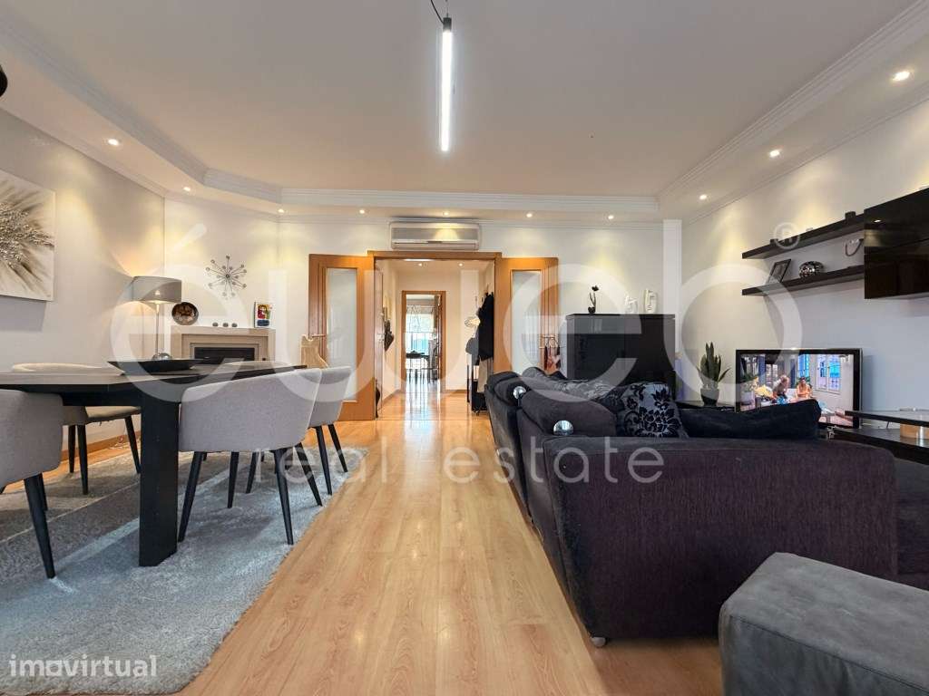 Apartamento T3 com Garagem e Arrecadação, em Aires - Grande imagem: 2/43