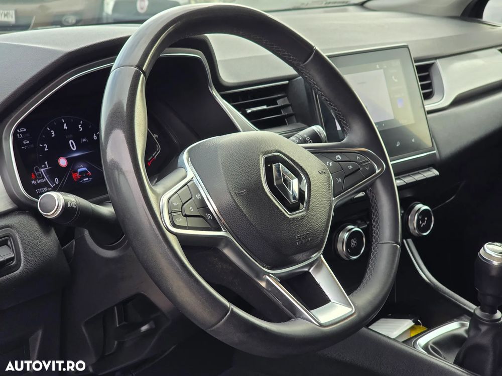Renault Captur TCe 100 BUSINESS EDITION - 11