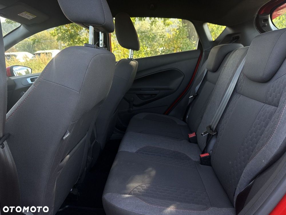 Ford Fiesta - 26