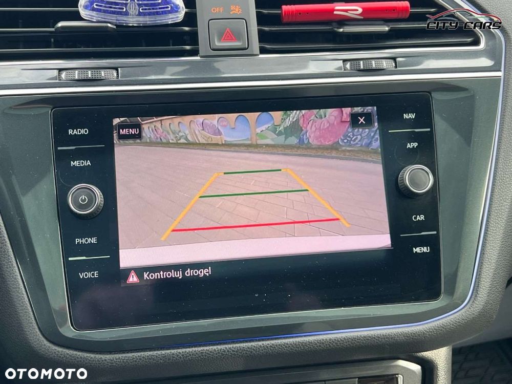 Volkswagen Tiguan - 21