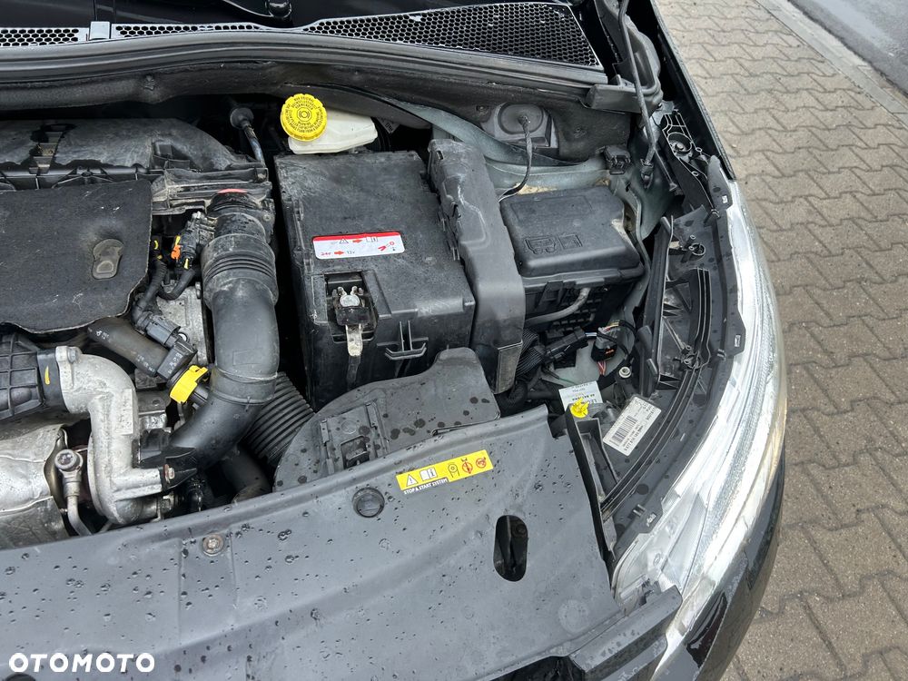Peugeot 2008 - 16