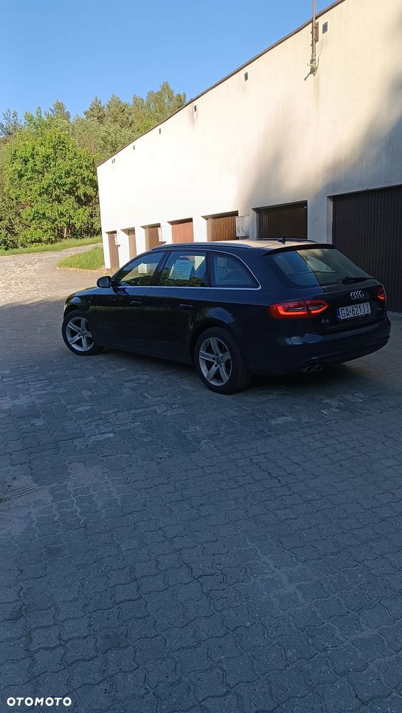 Audi A4 Avant 2.0 TDI - 7