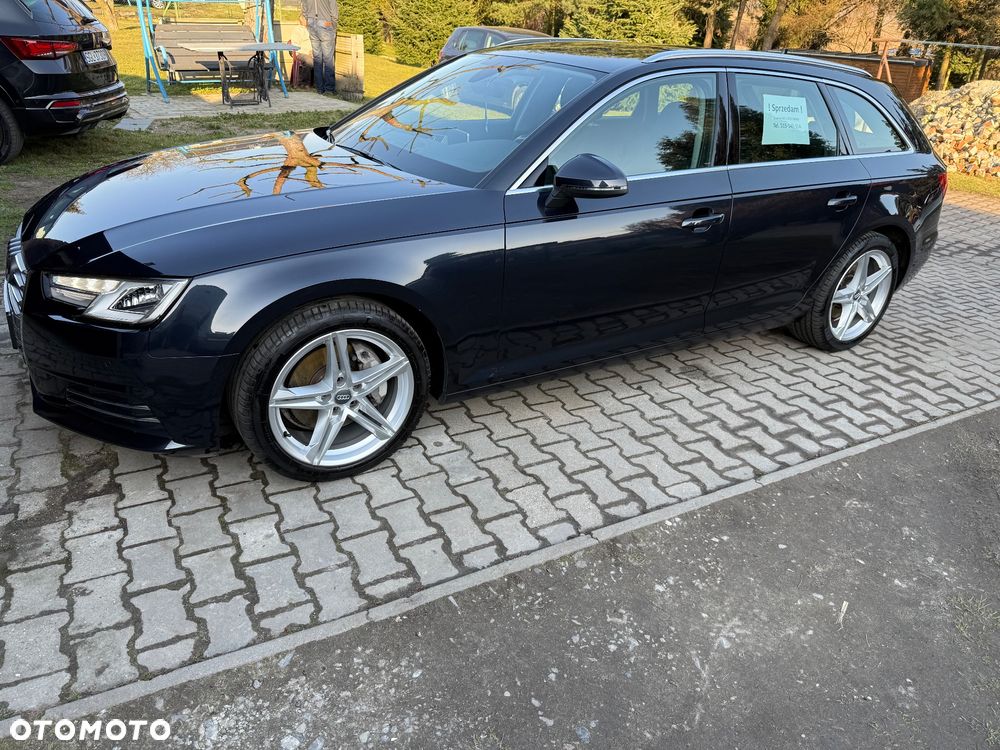 Audi A4 Avant 2.0 TDI S tronic - 2