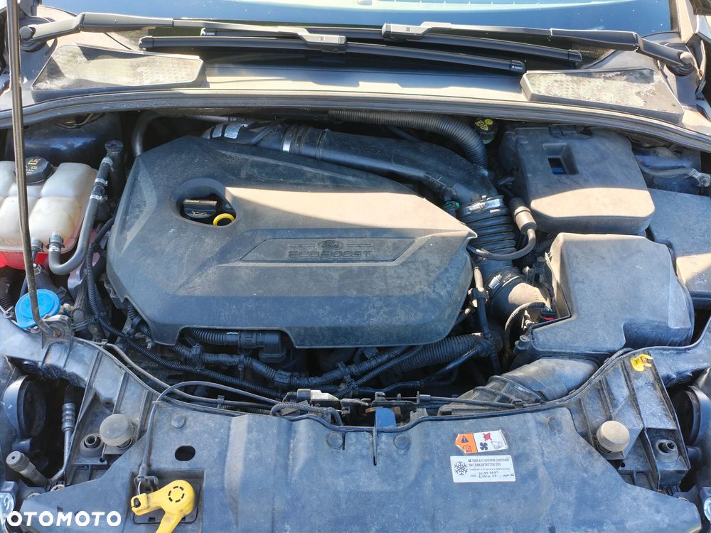 Ford Focus 1.6 EcoBoost Titanium - 12