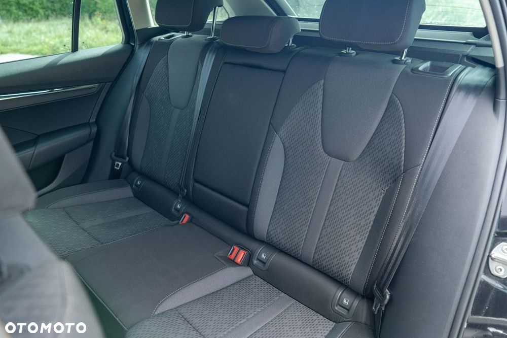 Skoda Octavia 2.0 TDI 4x4 RS DSG - 29