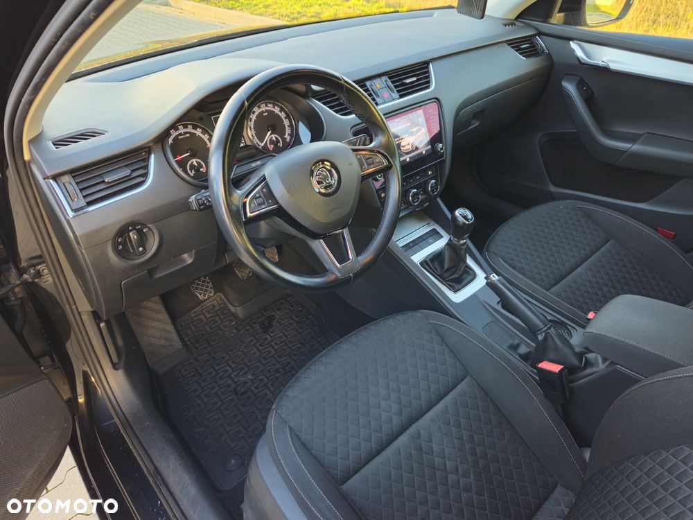 Skoda Octavia 2.0 TDI Drive - 11