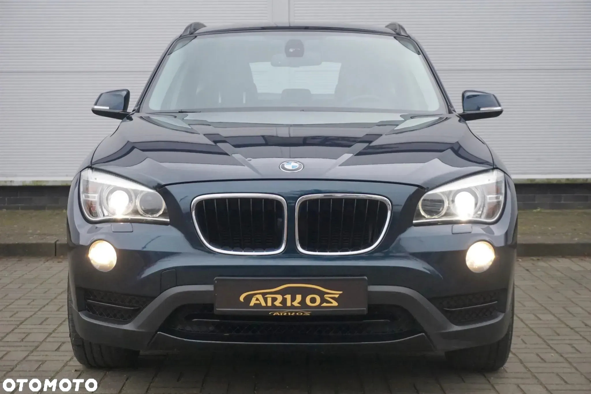 BMW X1 - 8