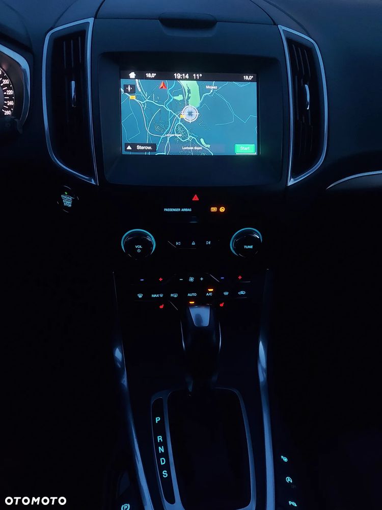 Ford S-Max 2.0 TDCi Titanium PowerShift - 22