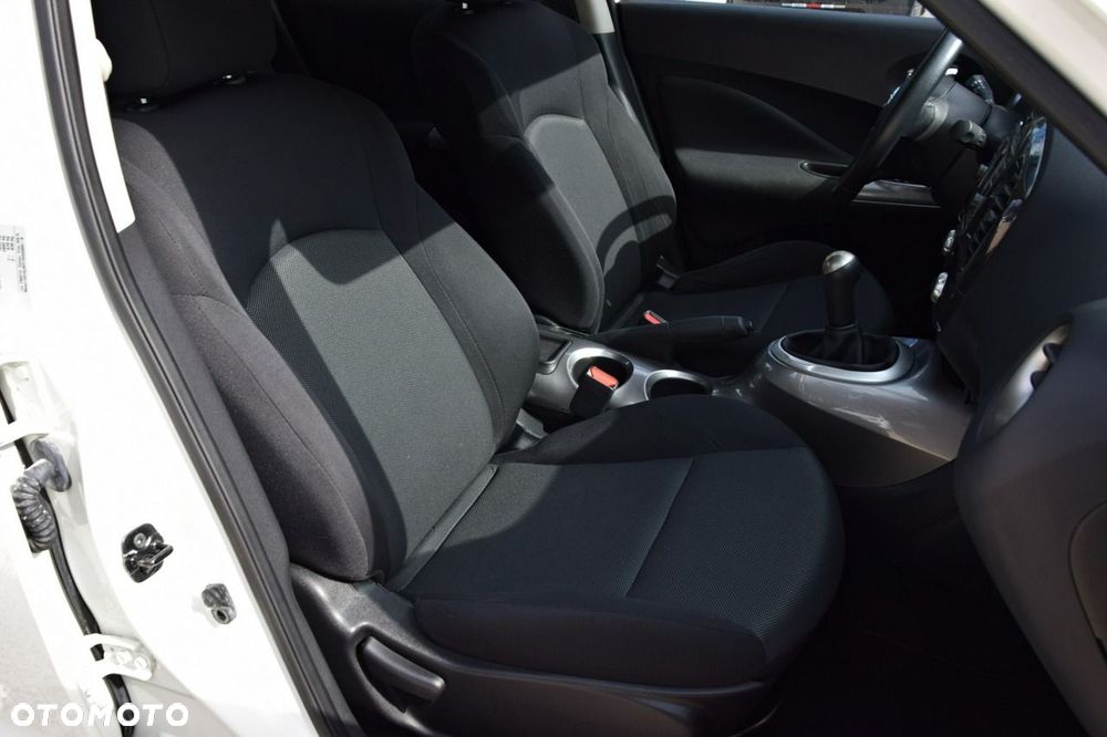 Nissan Juke 1.6 Visia - 38