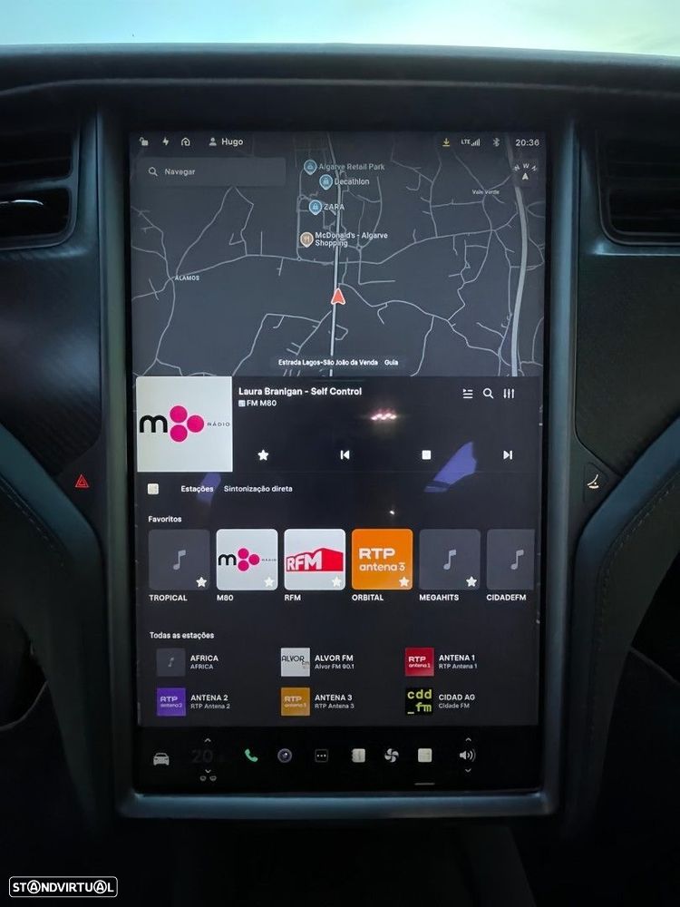 Tesla Model X 100D - 17