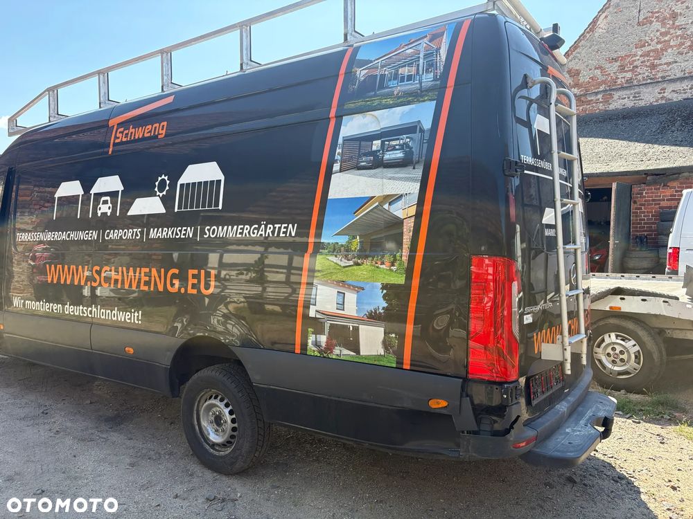 Mercedes-Benz Sprinter - 11