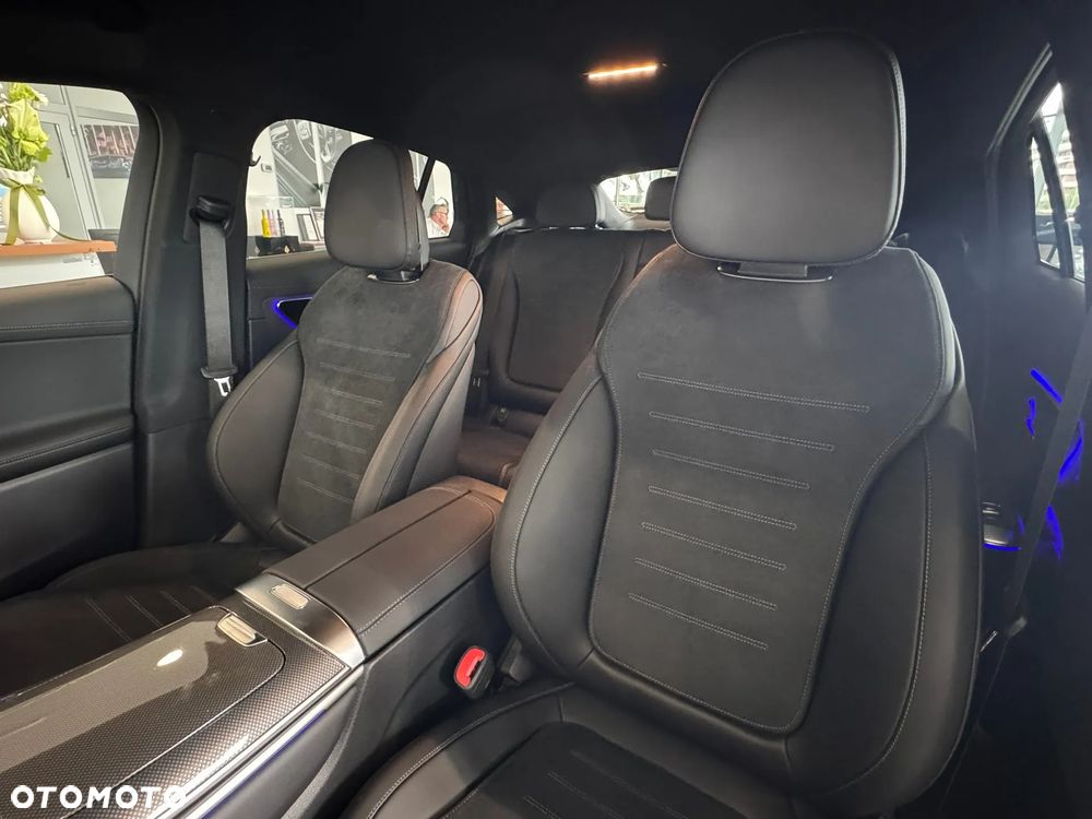 Mercedes-Benz GLC 300 mHEV 4-Matic AMG Line - 13