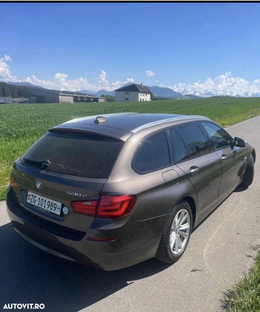 Dezmembrez BMW 530 xdrive f11 258 CP - 2