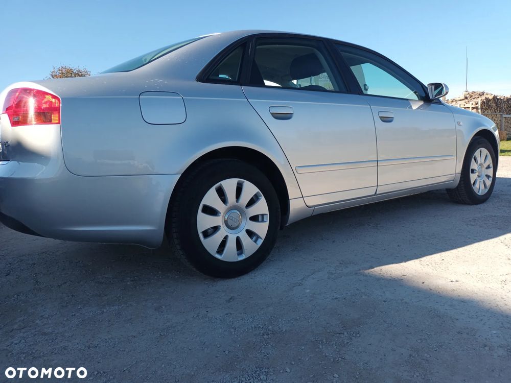Audi A4 Limousine 2.0 Multitronic - 23
