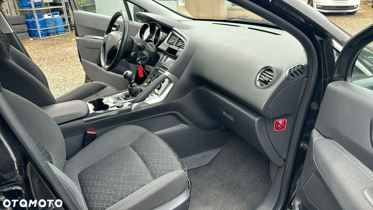 Peugeot 3008 - 13