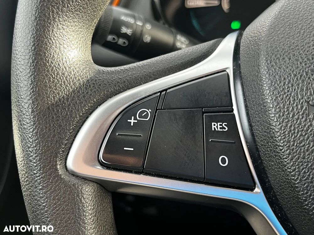 Dacia Spring Cargo Electric 45 (33kW) - 14