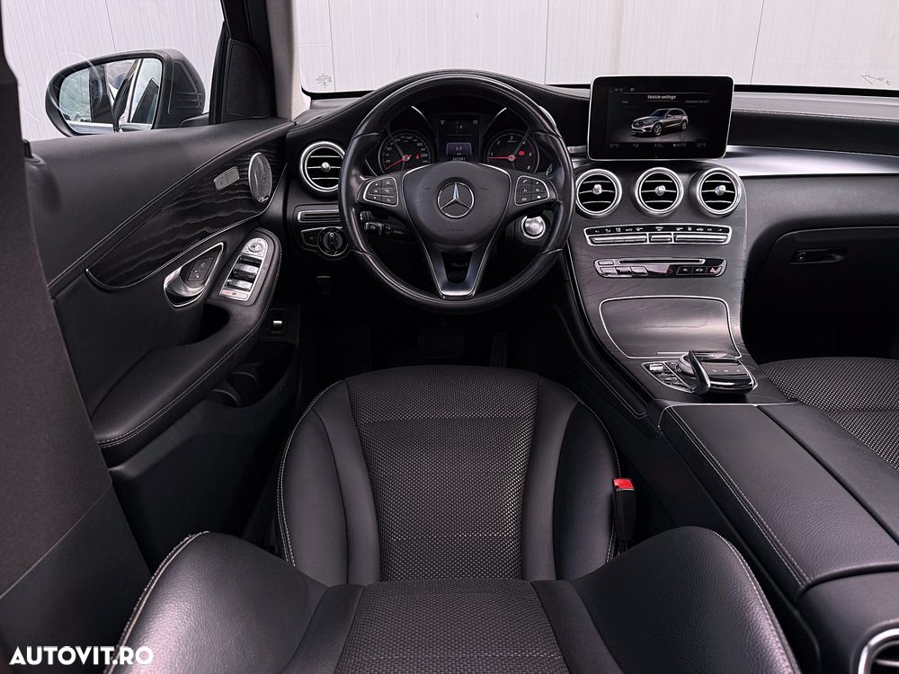 Mercedes-Benz GLC 220 d 4MATIC 9G-TRONIC - 23