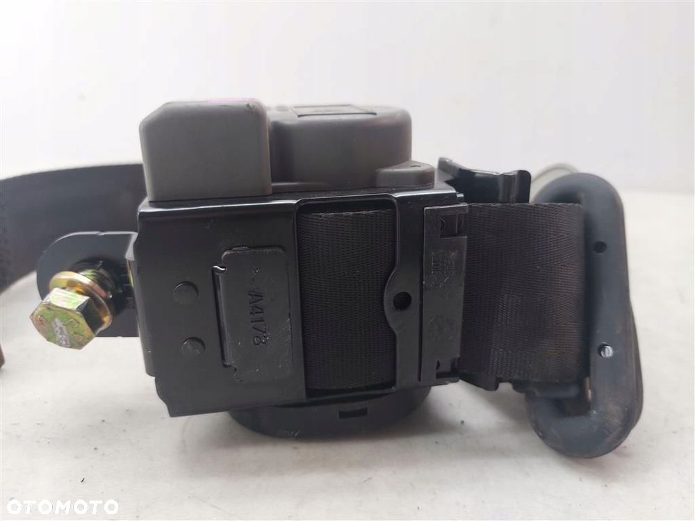 PAS BEZPIECZEŃSTWA LEWY TYŁ SSANGYONG REXTON I 01-12R - 3