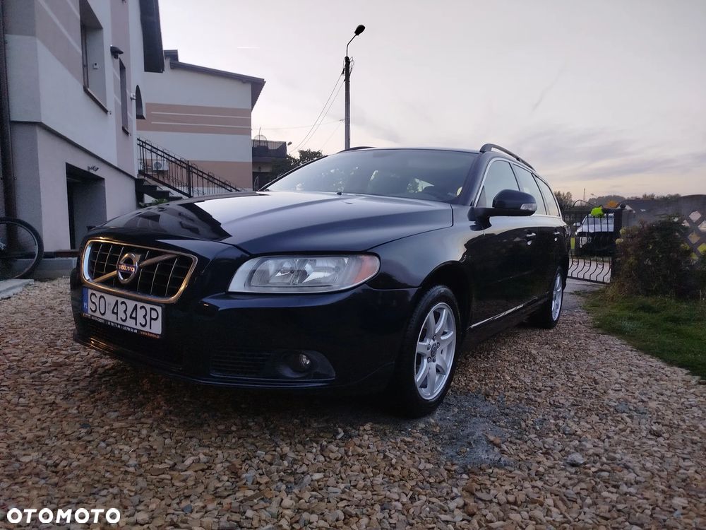 Volvo V70 - 1