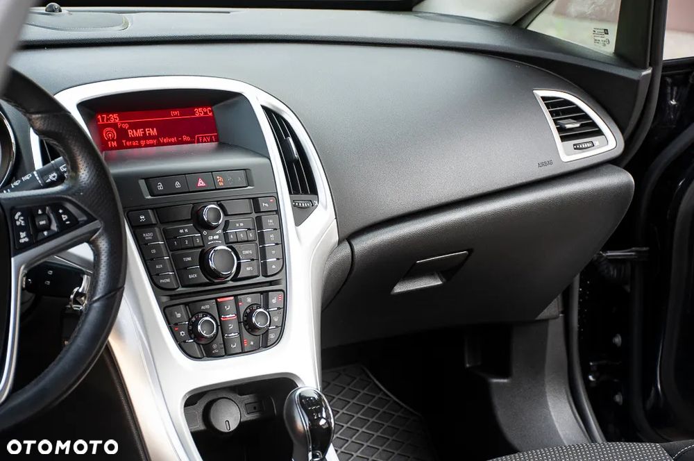 Opel Astra 1.4 Turbo Edition - 29