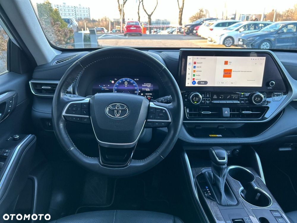 Toyota Highlander - 13