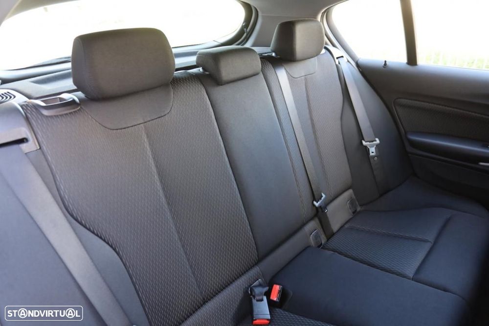 BMW 116 d EDynamics Advantage - 15