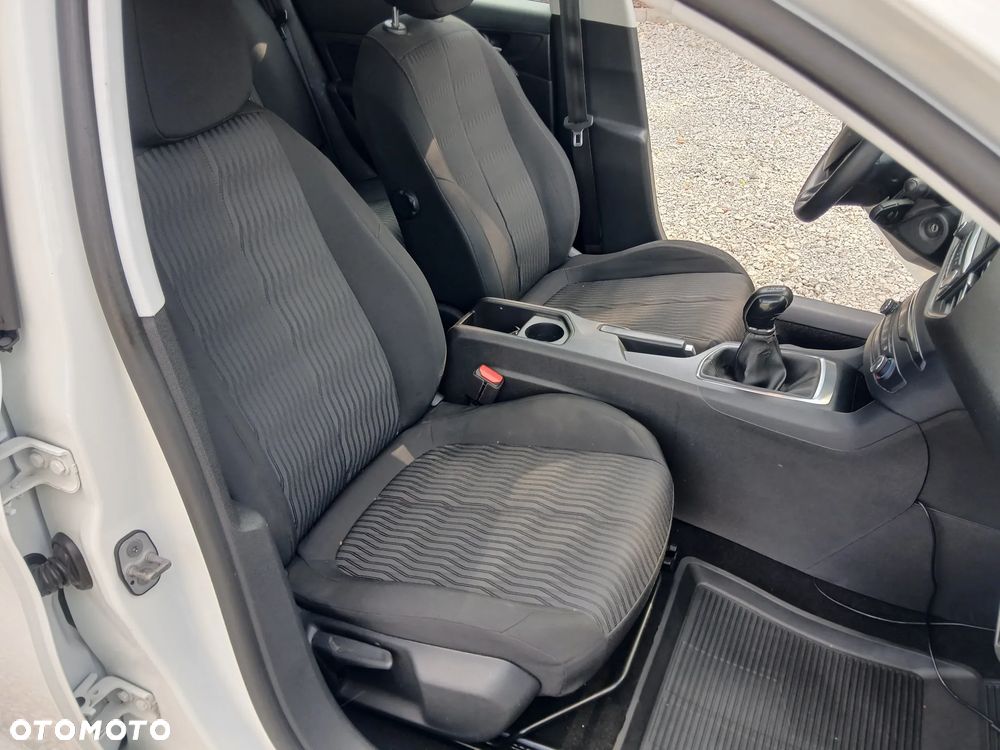 Peugeot 308 1.6 BlueHDi Active S&S - 18
