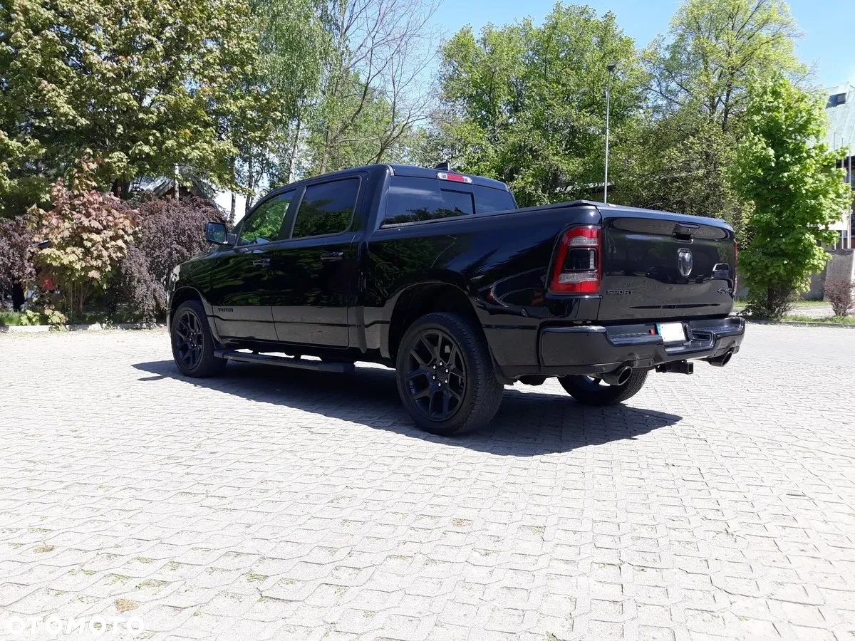 RAM 1500 Crew Cab Sport - 10