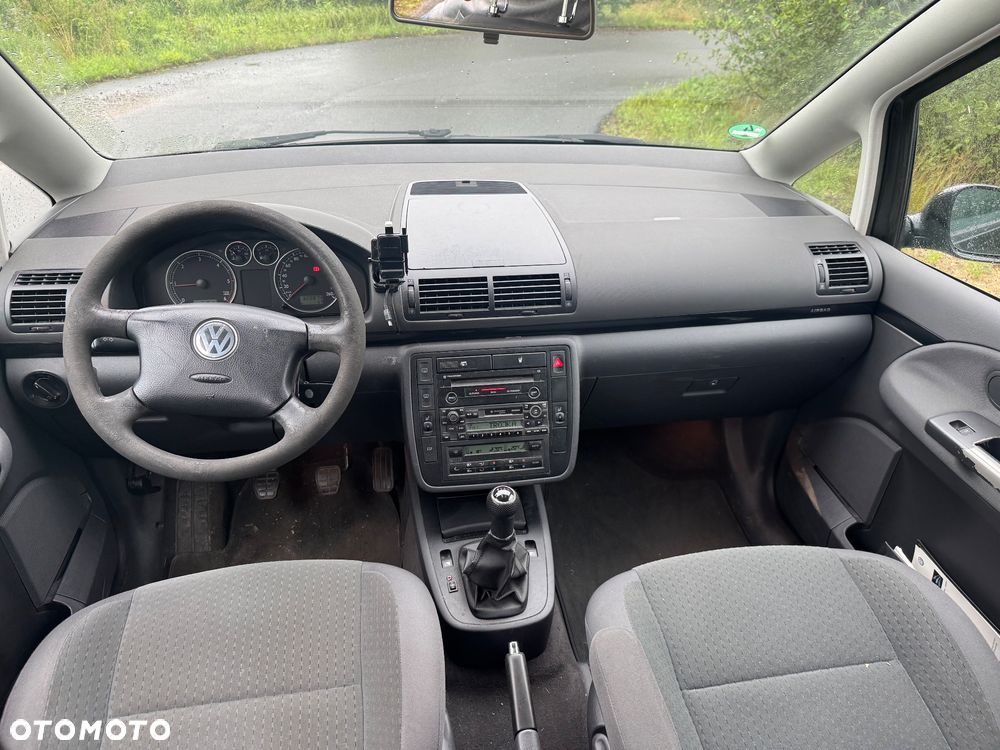 Volkswagen Sharan 1.9 TDI - 11