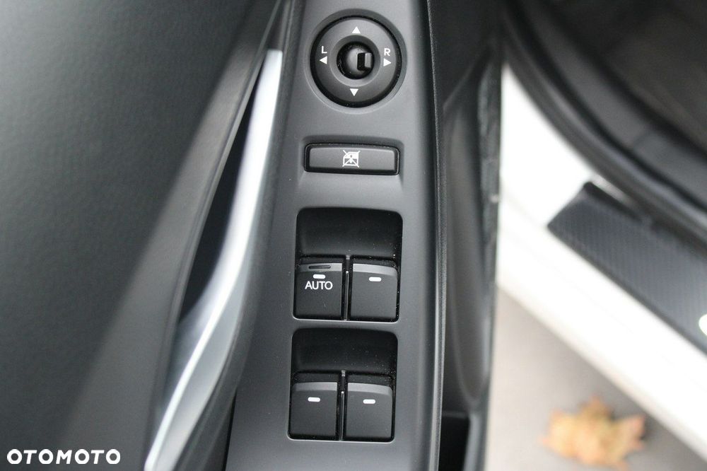 Hyundai ix20 1.6 blue YES Gold - 25