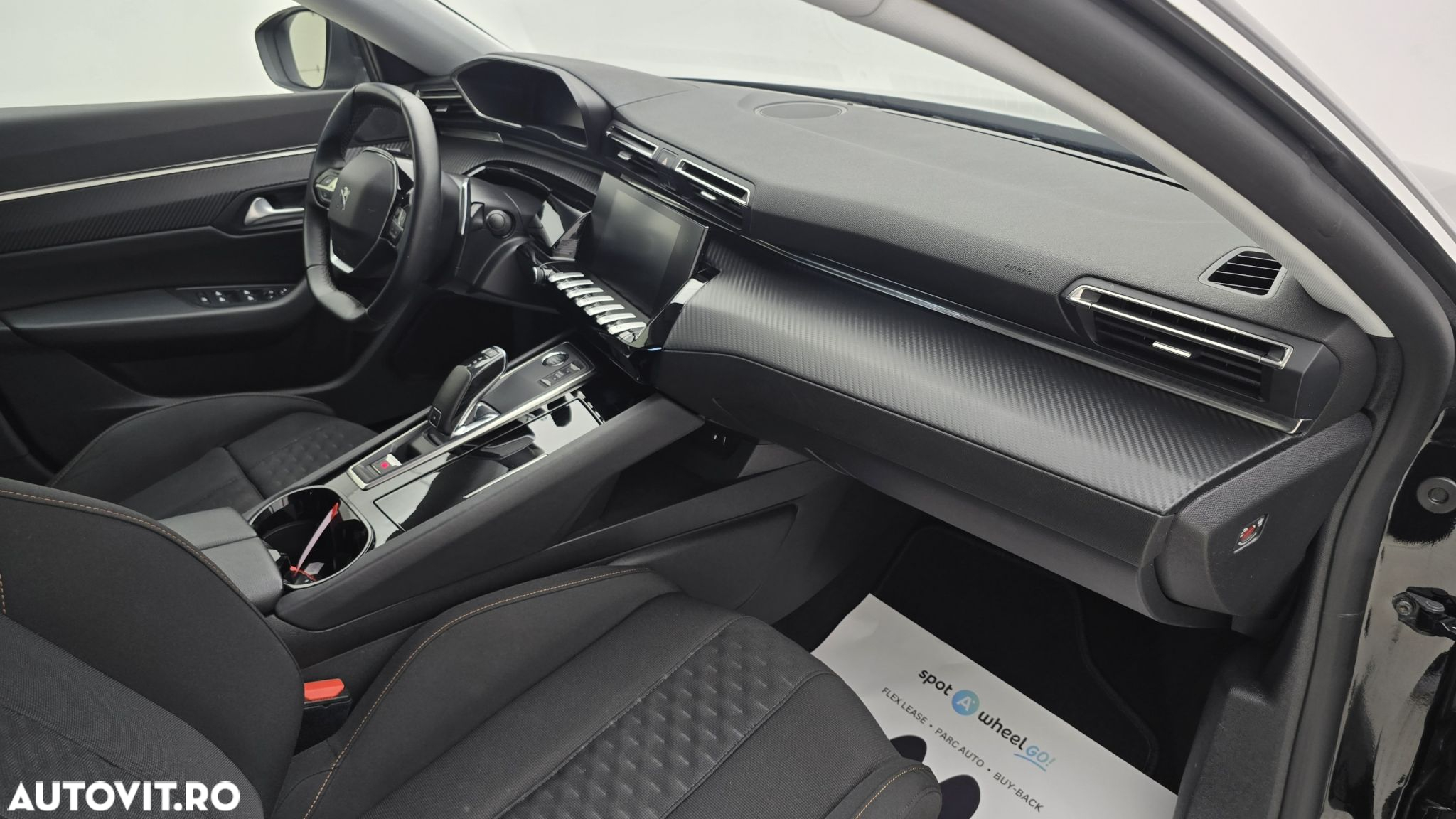 Peugeot 508 SW 1.2 PureTech S&S EAT8 Allure Pack - 20
