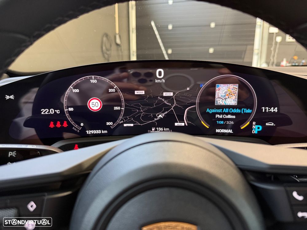 Porsche Taycan Standard - 30