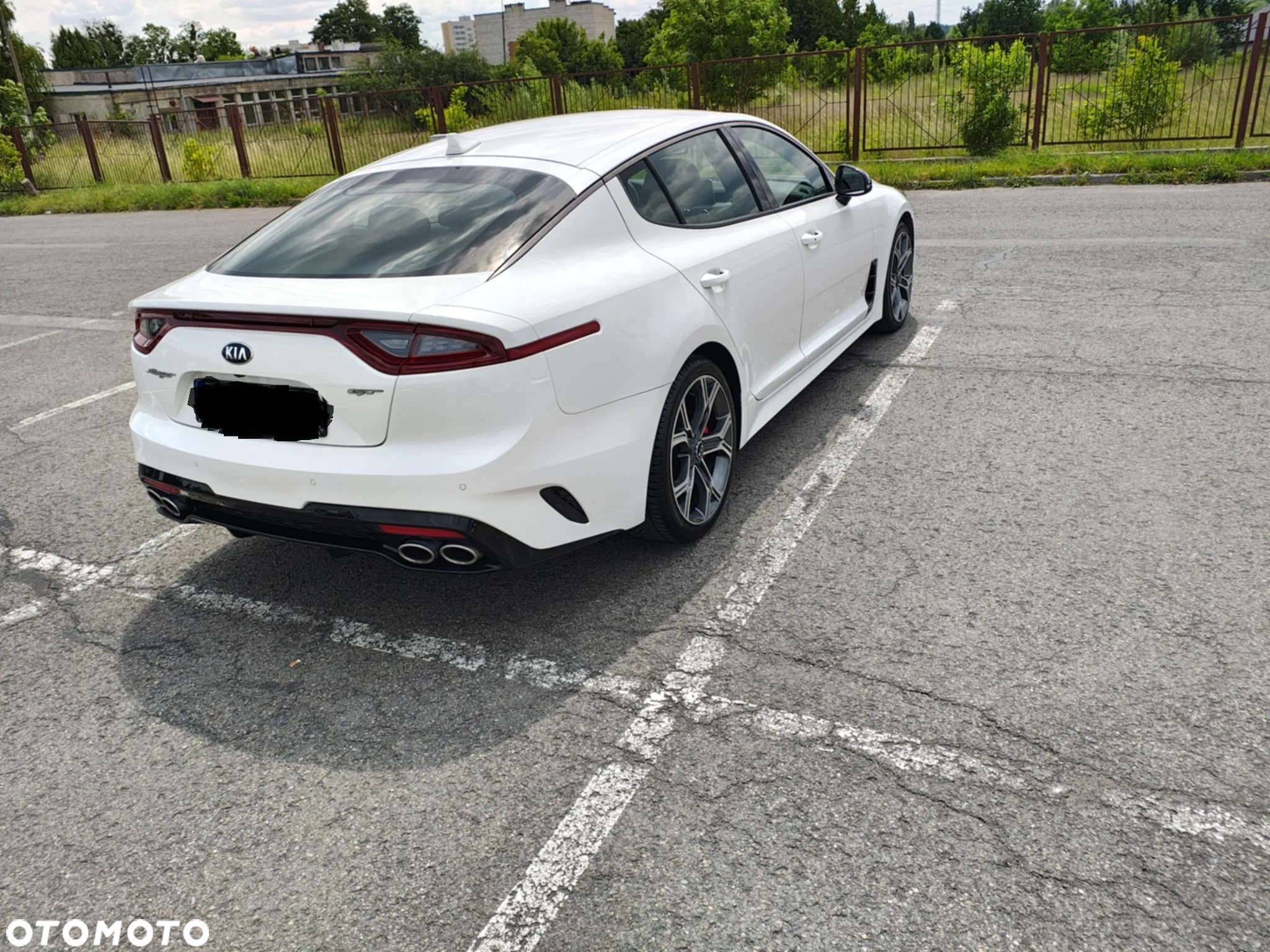 Kia Stinger 3.3 T-GDI V6 GT AWD - 10