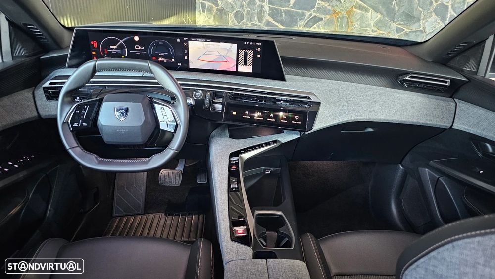 Peugeot 5008 1.2 Hybrid Allure e-DCS6 - 14