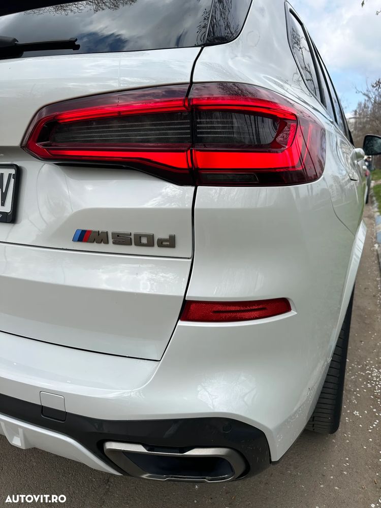 BMW X5 M M50d - 12