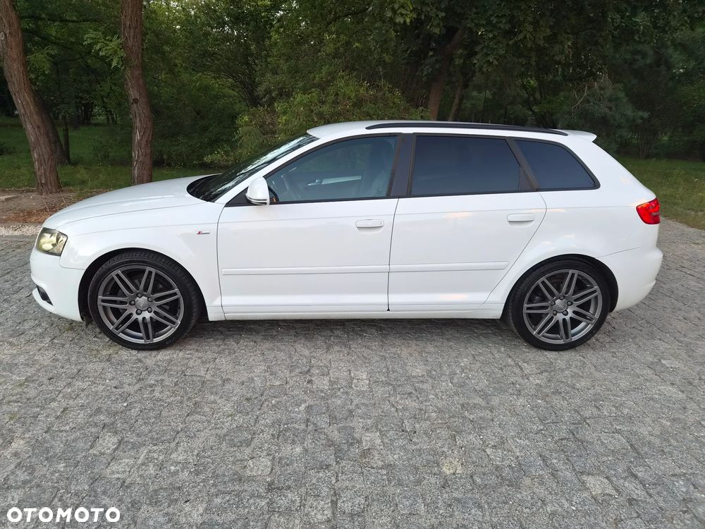 Audi A3 Sportback 2.0 TDI DPF S line Sportpaket (plus) - 23