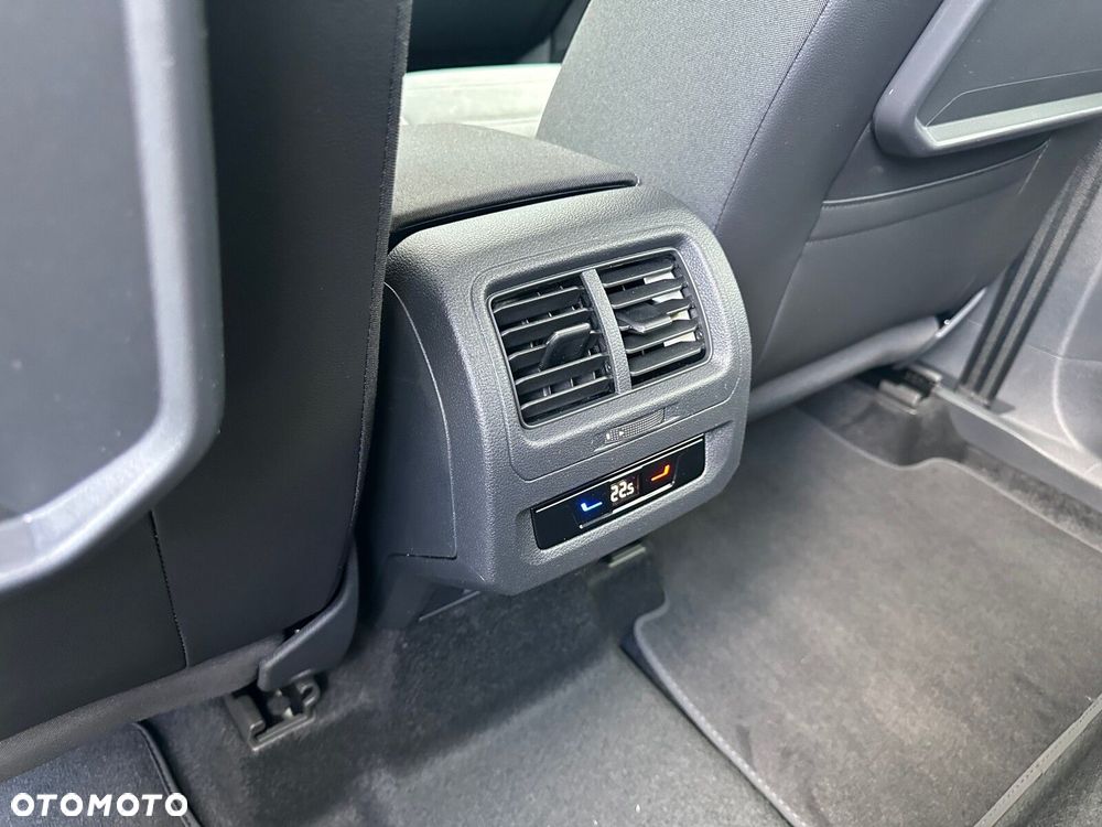 Volkswagen Touran 1.5 TSI EVO Highline DSG - 26