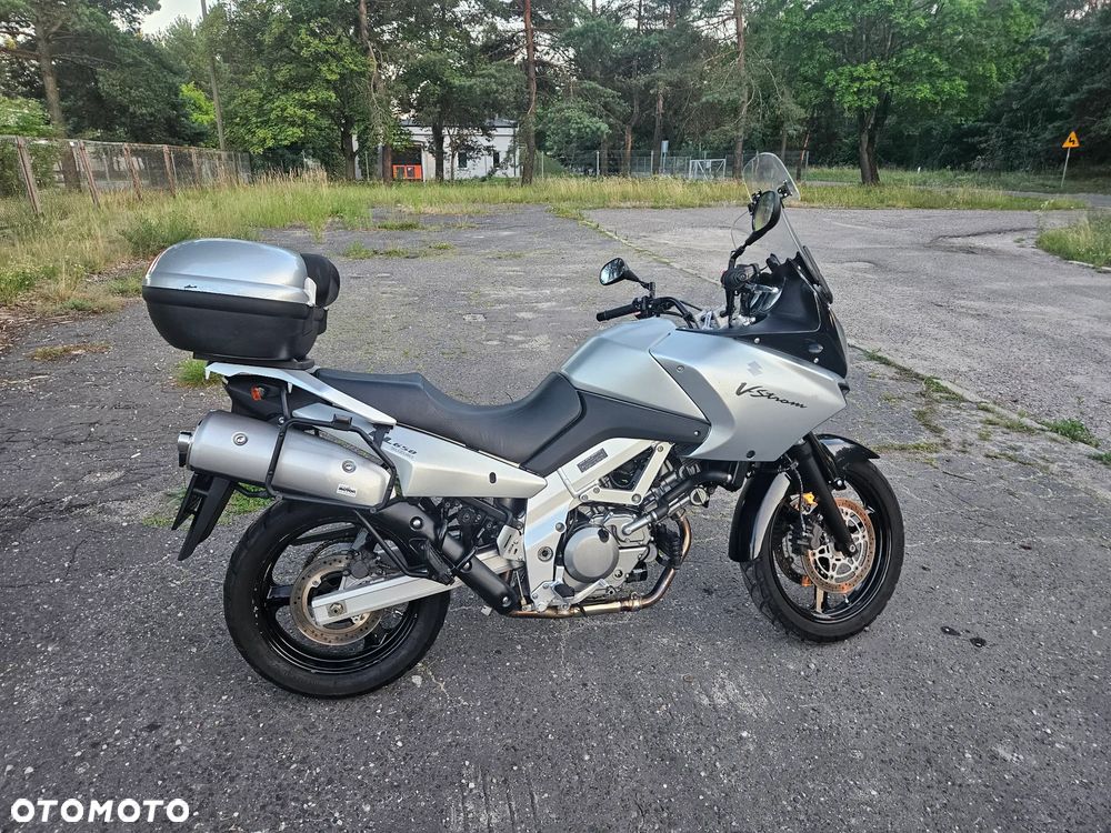 Suzuki DL - 5